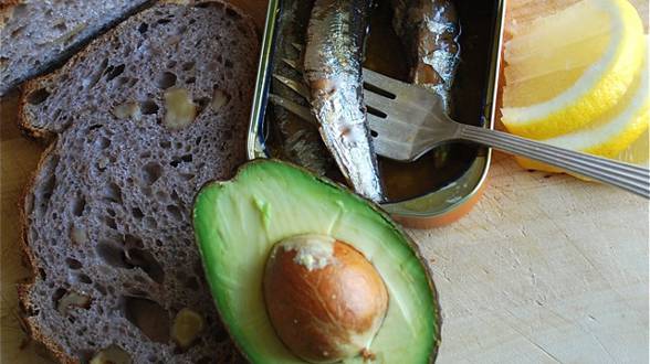 Mashed Avocado and Sardine Toast