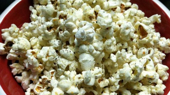 Garlic, Herb and Parmesan Popcorn