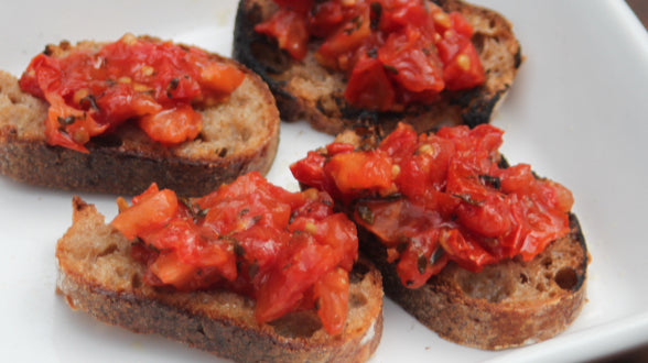 Broiled Tomato Crostini