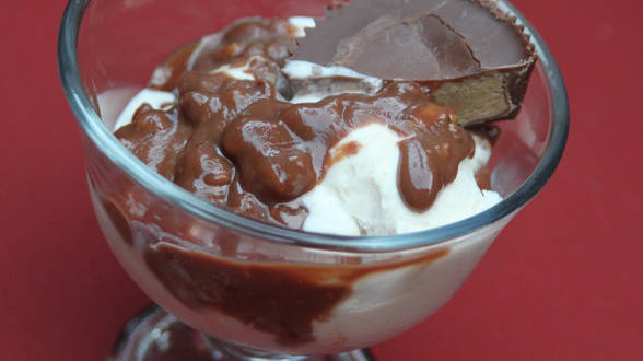 Peanut Butter Cup Sauce