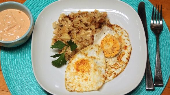 Rachel Hash and Fried Eggs