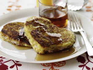 Creamy, Fruity Stuffed French Toast Hearts