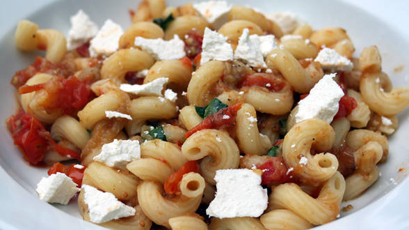 Roasted Pasta alla Norma (Roasted Tomato, Eggplant and Garlic Pasta)