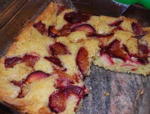 Fleur's Summer Plum Cake