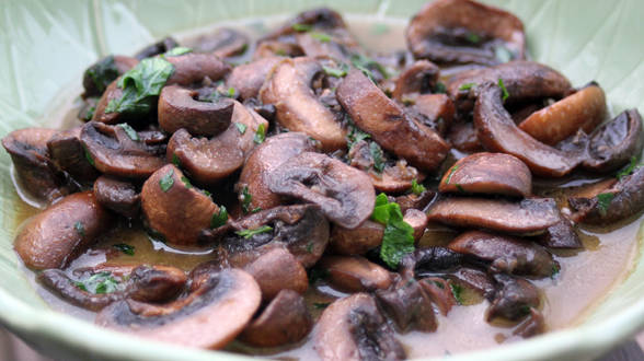 Garlic-Sherry Mushrooms