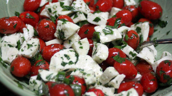 Tomato and Mozzarella Salad